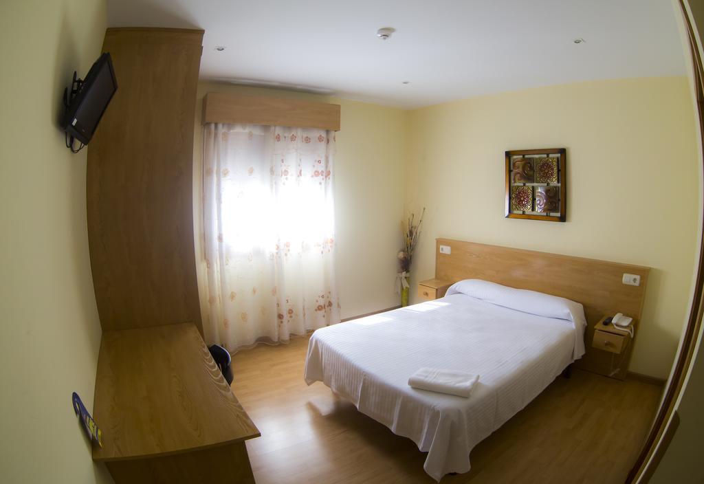 Hotel El Horreo De Aviles Room photo